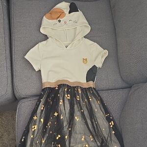 Squishmallows White and Gold Hooded Top